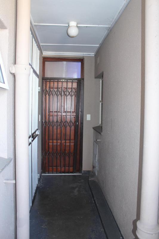 1 Bedroom Property for Sale in Parow Western Cape
